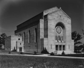PC1-6-040-synagogue-Toronto-ext thumbnail